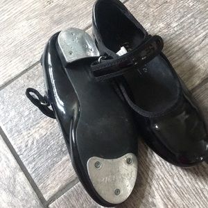 Tap shoes